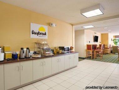 Hotel Days & By Wyndham In